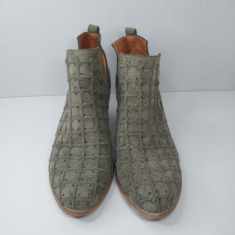 Mi.iM Womens Size 8.5 M LAVIN Western Leather Olive Green Pull On Ankle Booties - Picture 6 of 12